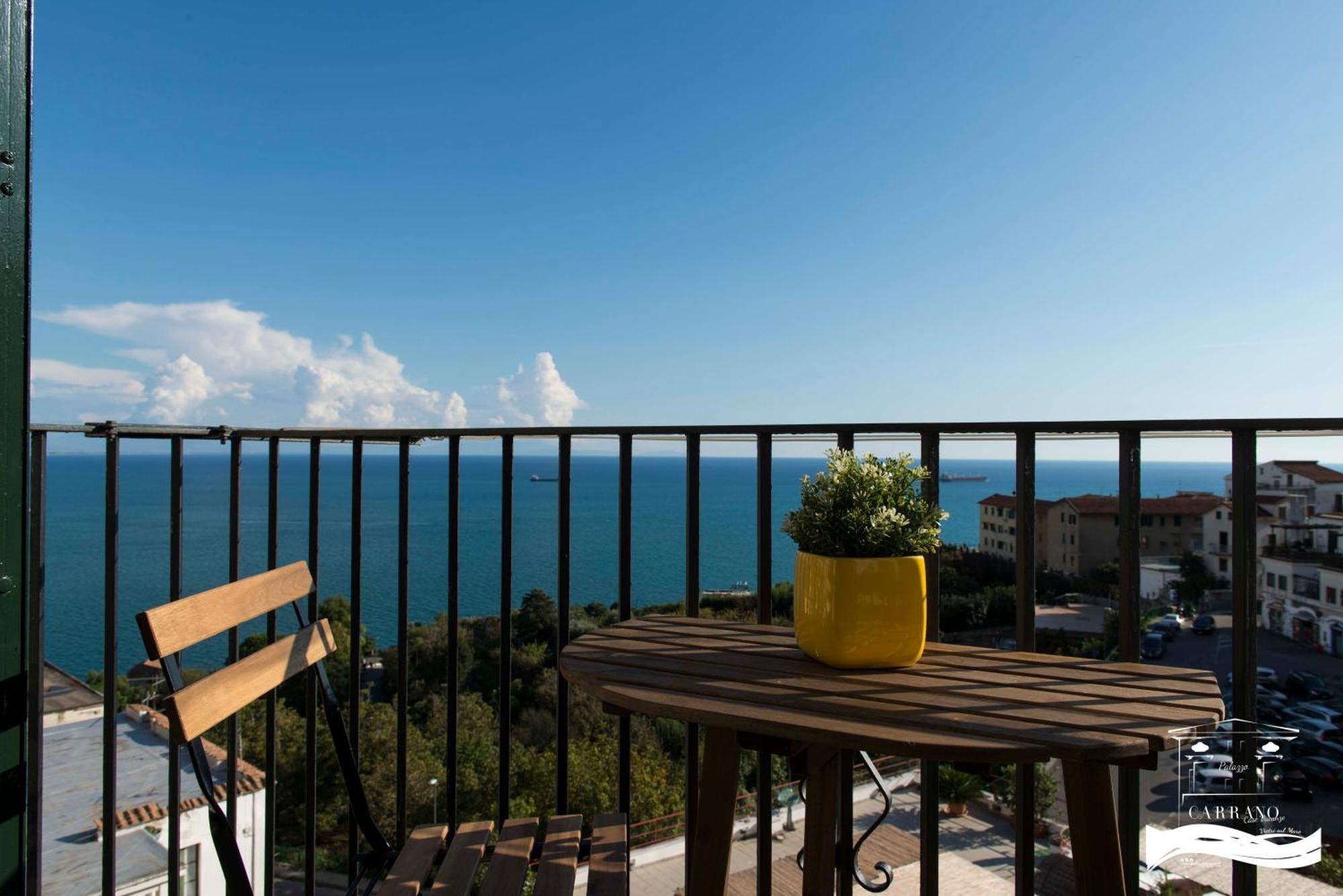 Palazzo Carrano Vietri Sul Mare Bed & Breakfast Exterior photo