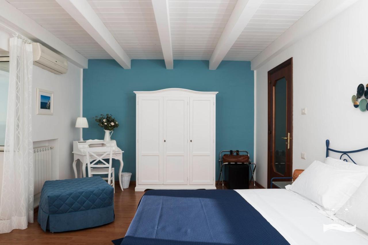 Palazzo Carrano Vietri Sul Mare Bed & Breakfast Exterior photo